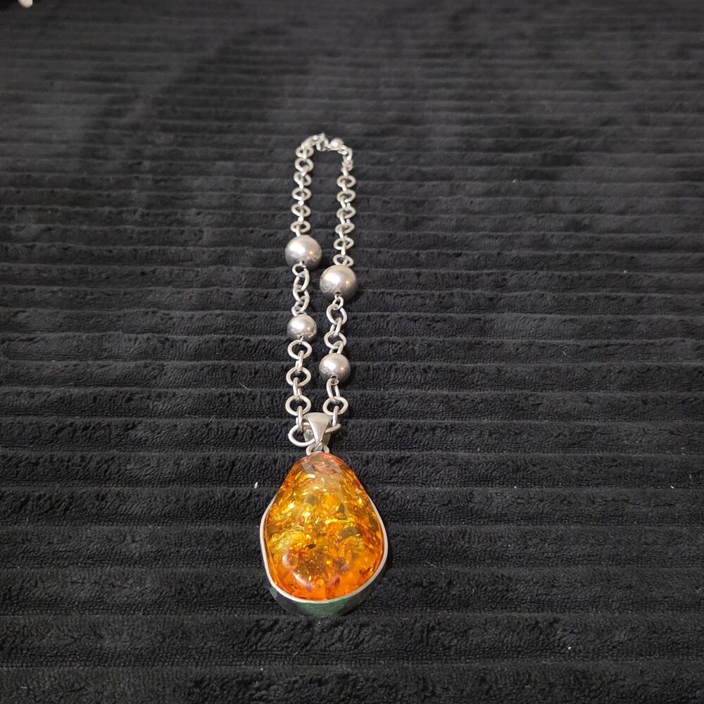 Vintage Faux Amber Necklace Clip On Earrings Set Silver Tone Teardrop Shimmer - Picture 7 of 16